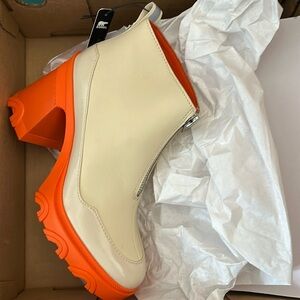 SOREL Brex Bold Waterproof Front Zip Bootie Women's